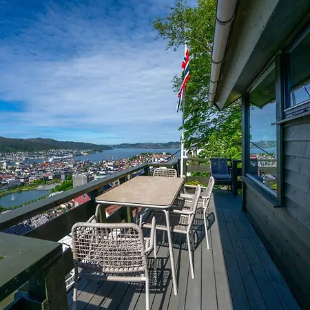 Skyline View - Nordic Above Casa de Férias Bergen